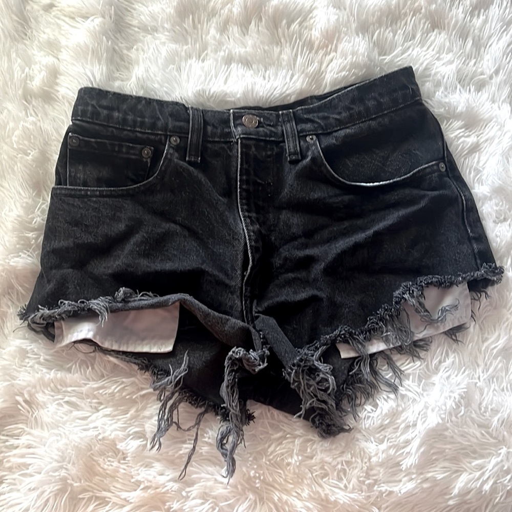 Levi shorts high waisted